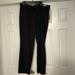 Perry Ellis portfolio 38 x 29 black travel Lux pants. BNWT.